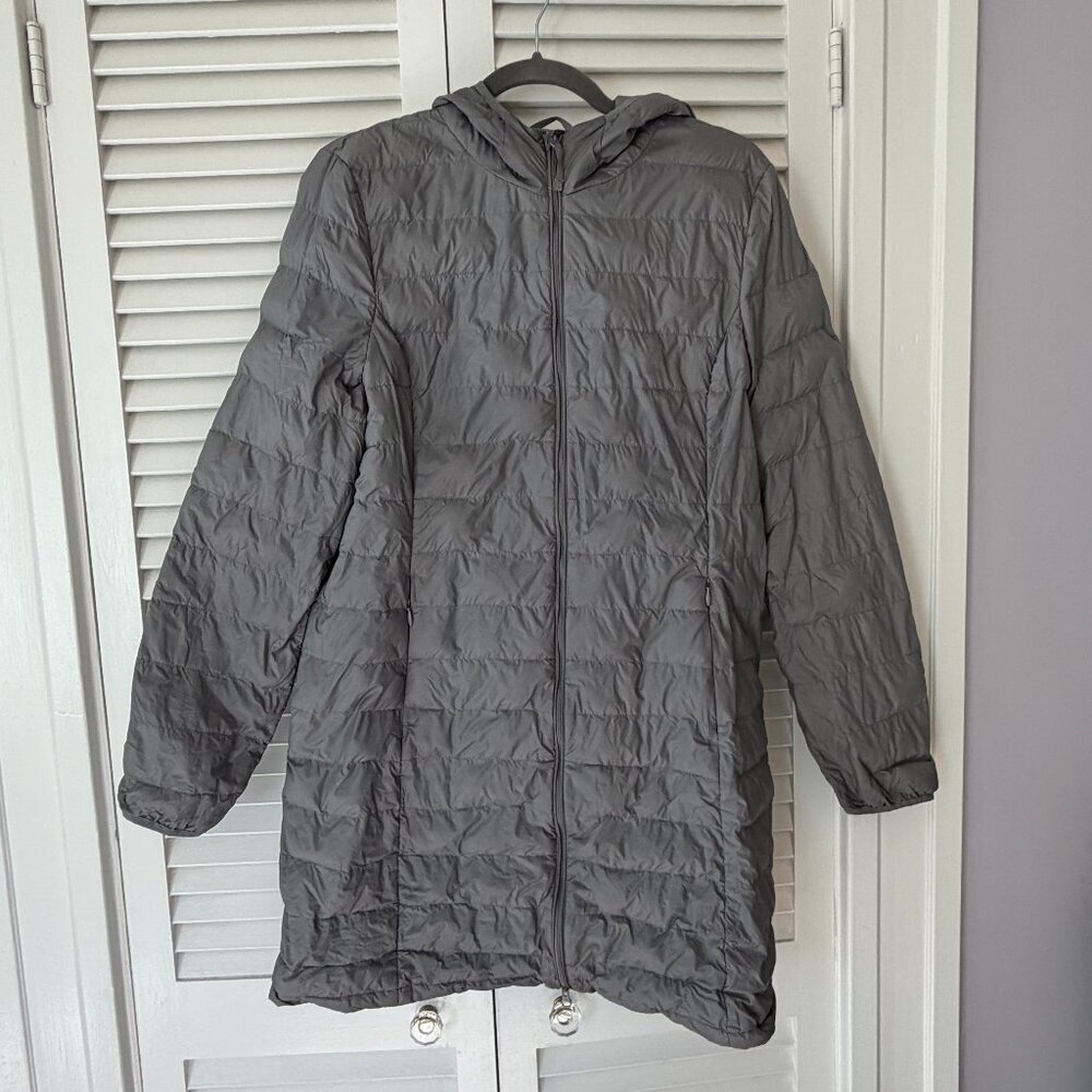 Quince women's Hooded Long Down Puffer coat grey large lightweight *runs small*